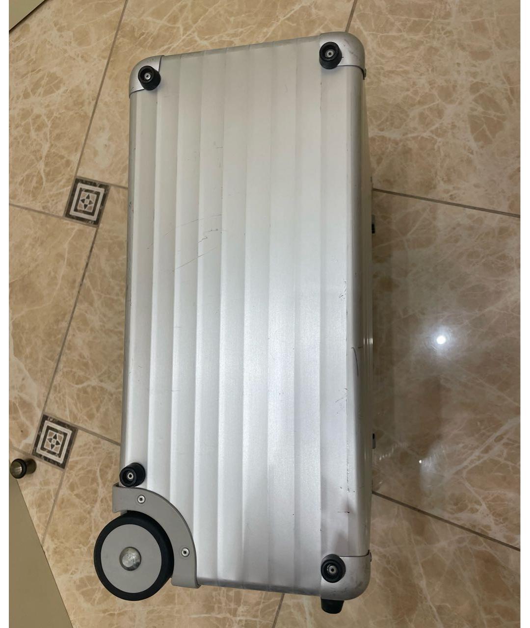 Rimowa Серебрянный чемодан, фото 8
