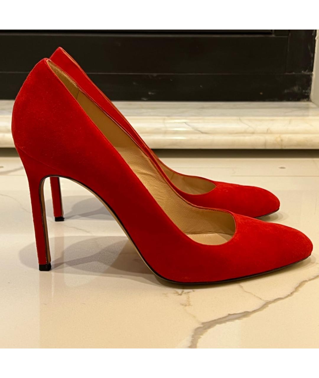 MANOLO BLAHNIK Красные замшевые туфли, фото 9