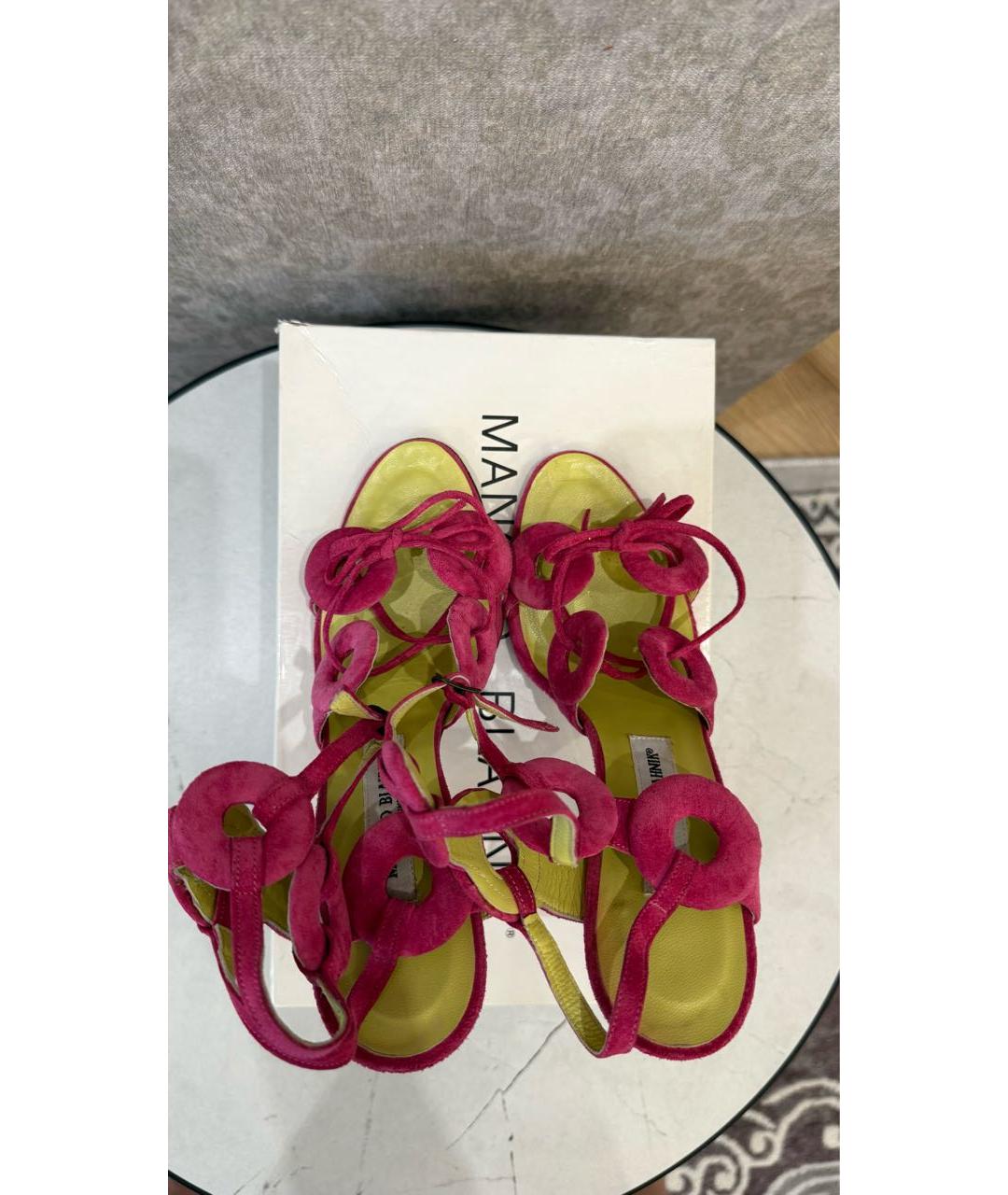 MANOLO BLAHNIK Розовые замшевые босоножки, фото 3