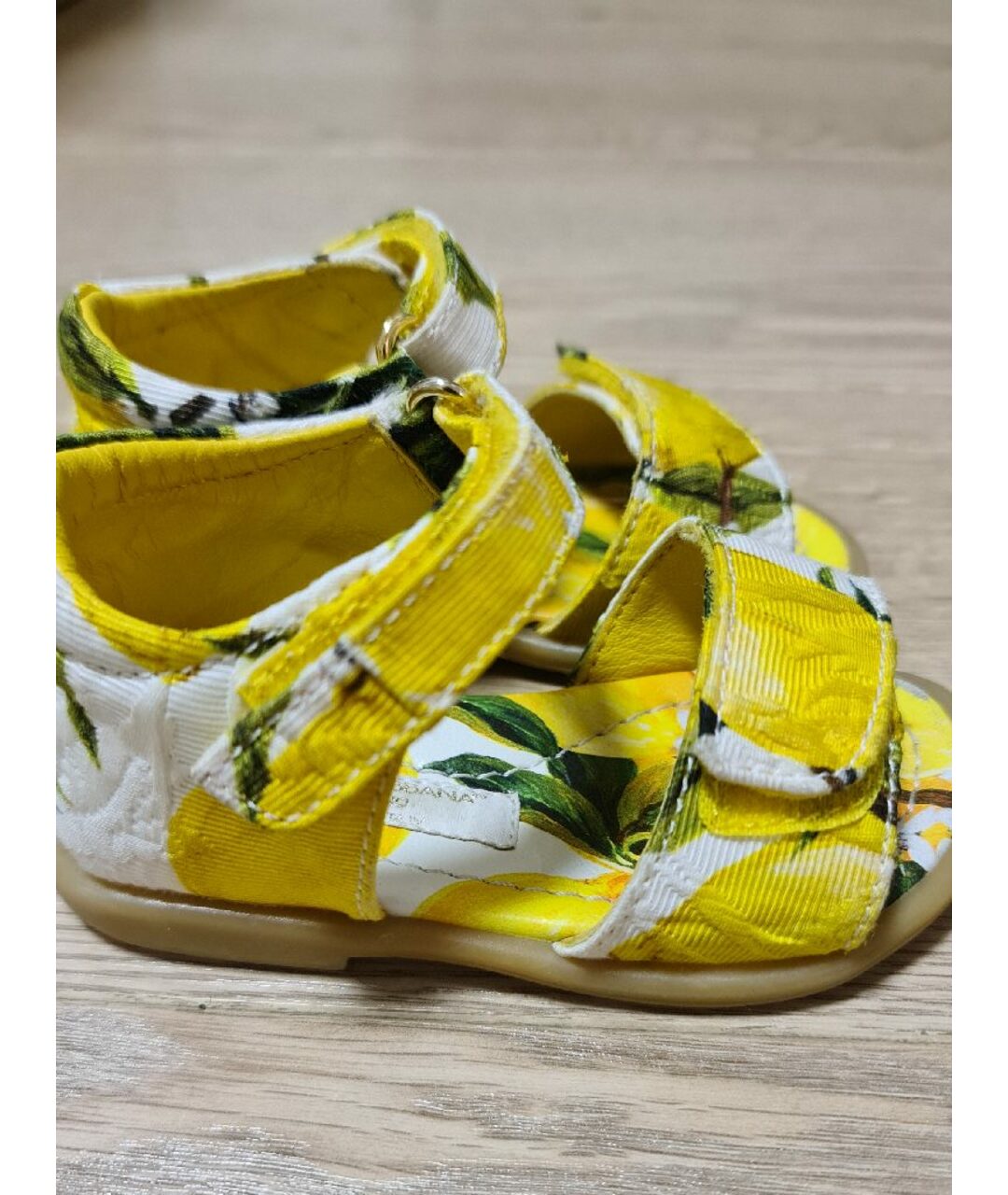 DOLCE&GABBANA Желтые кожаные сандалии и шлепанцы, фото 5