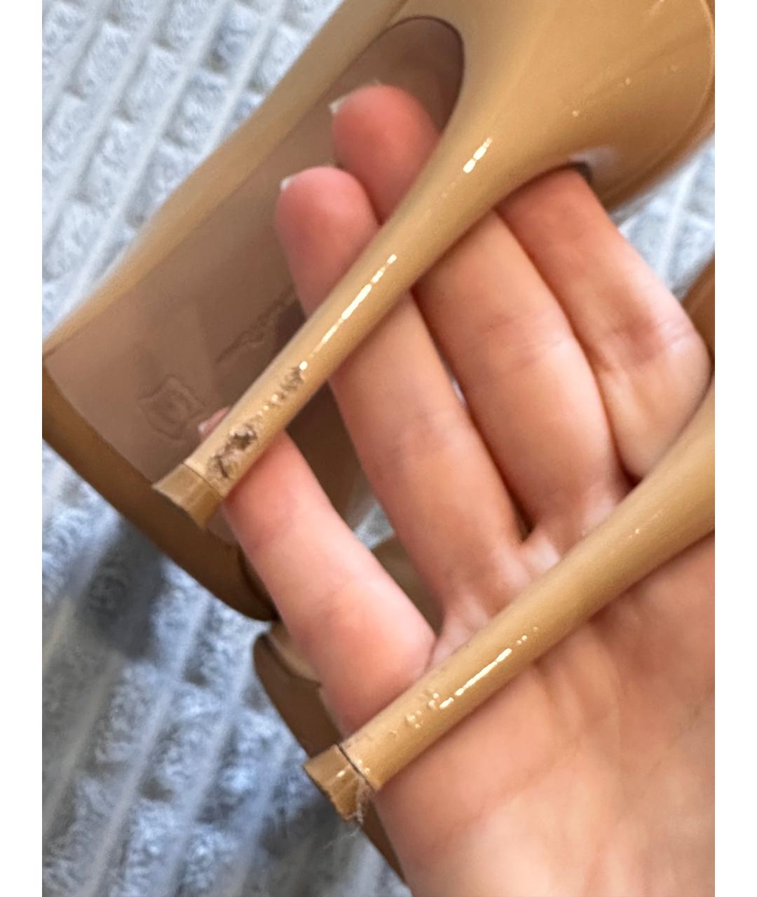 GIANVITO ROSSI Бежевые туфли из лакированной кожи, фото 5