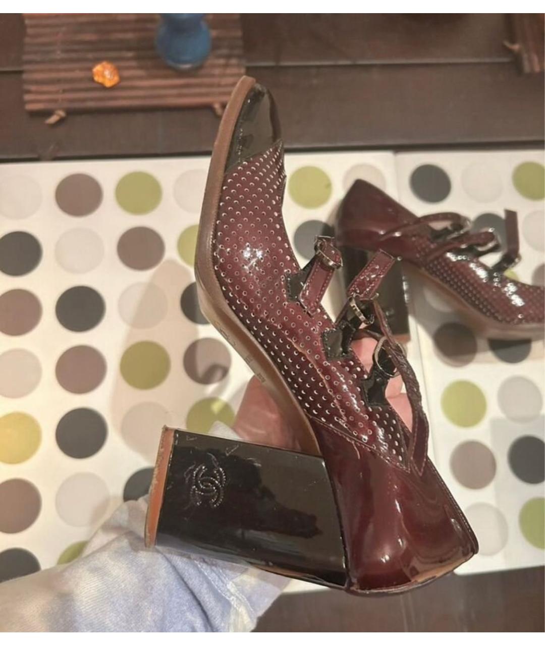 CHANEL Красные туфли из лакированной кожи, фото 4