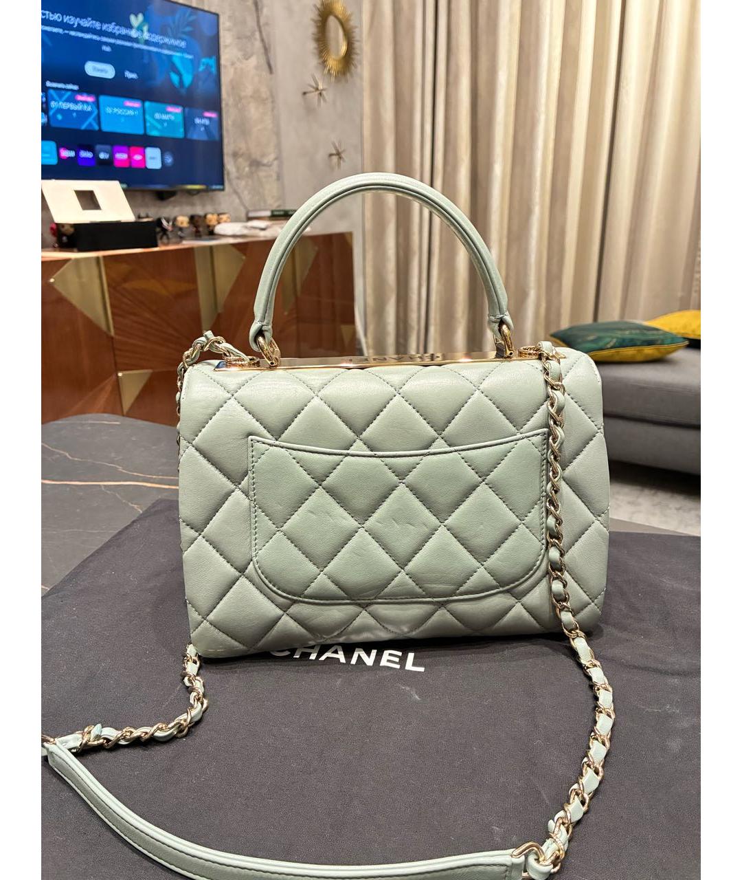 CHANEL Кожаная сумка с короткими ручками, фото 3