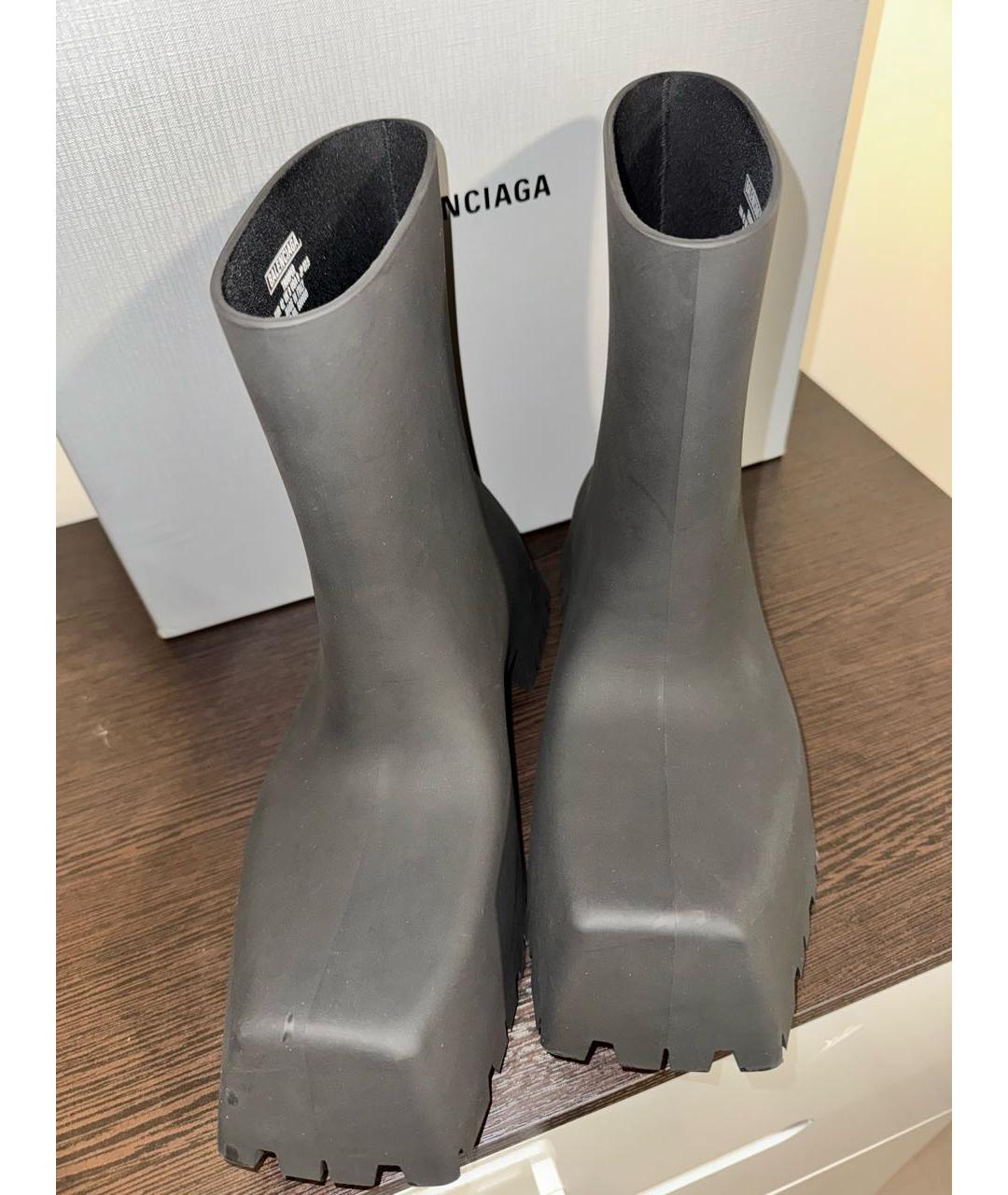 BALENCIAGA Черные резиновые высокие ботинки, фото 2