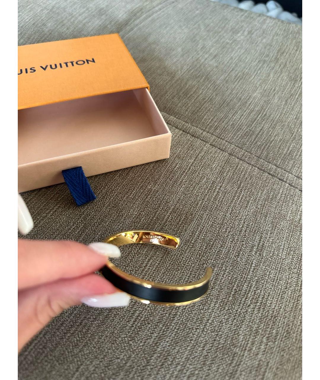 LOUIS VUITTON Золотой металлический браслет, фото 6