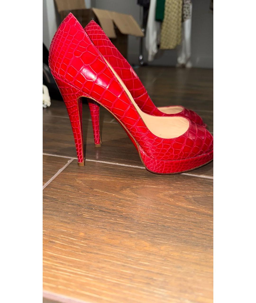 CHRISTIAN LOUBOUTIN Красные туфли из экзотической кожи, фото 5