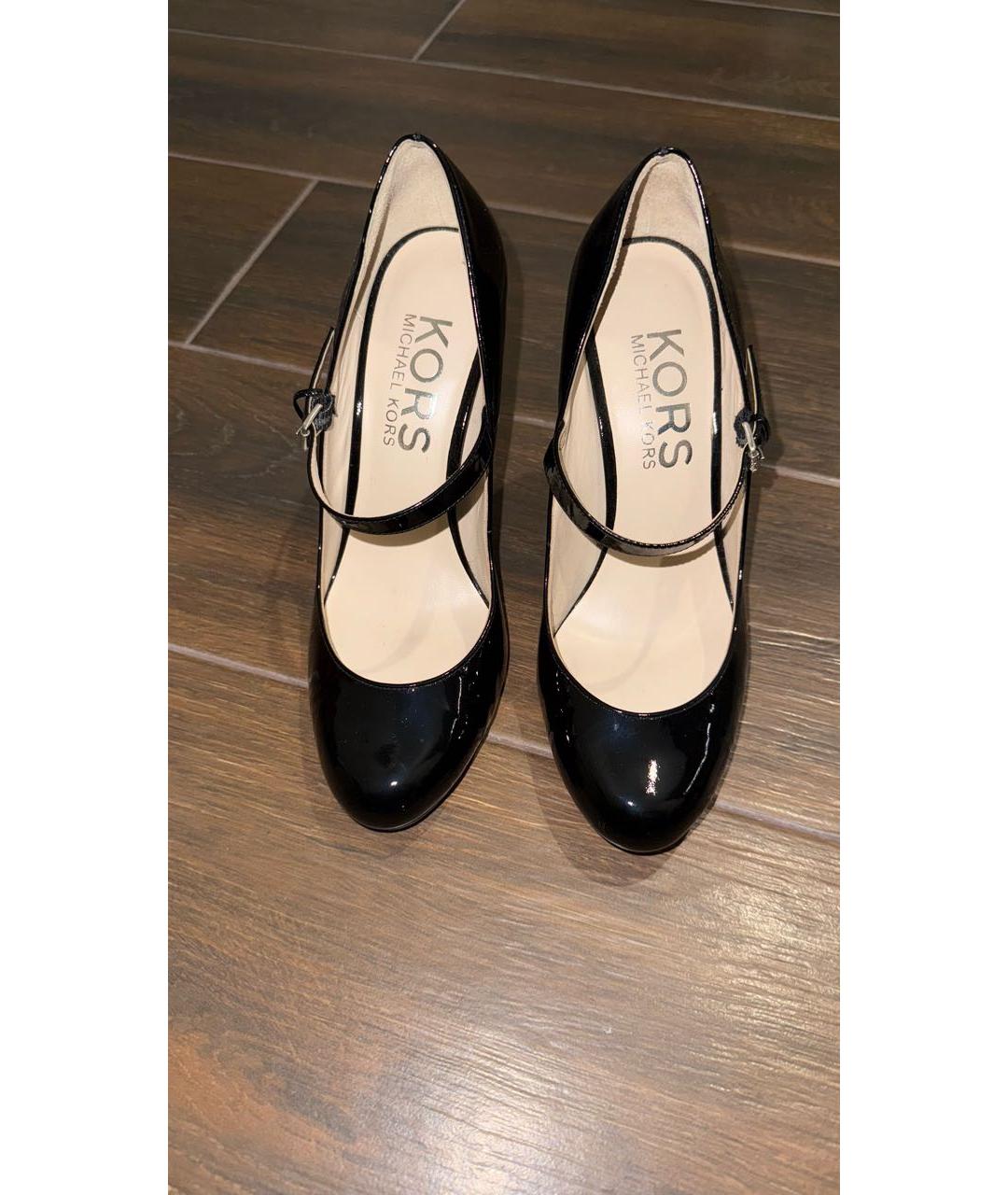 MICHAEL KORS Черные туфли из лакированной кожи, фото 2
