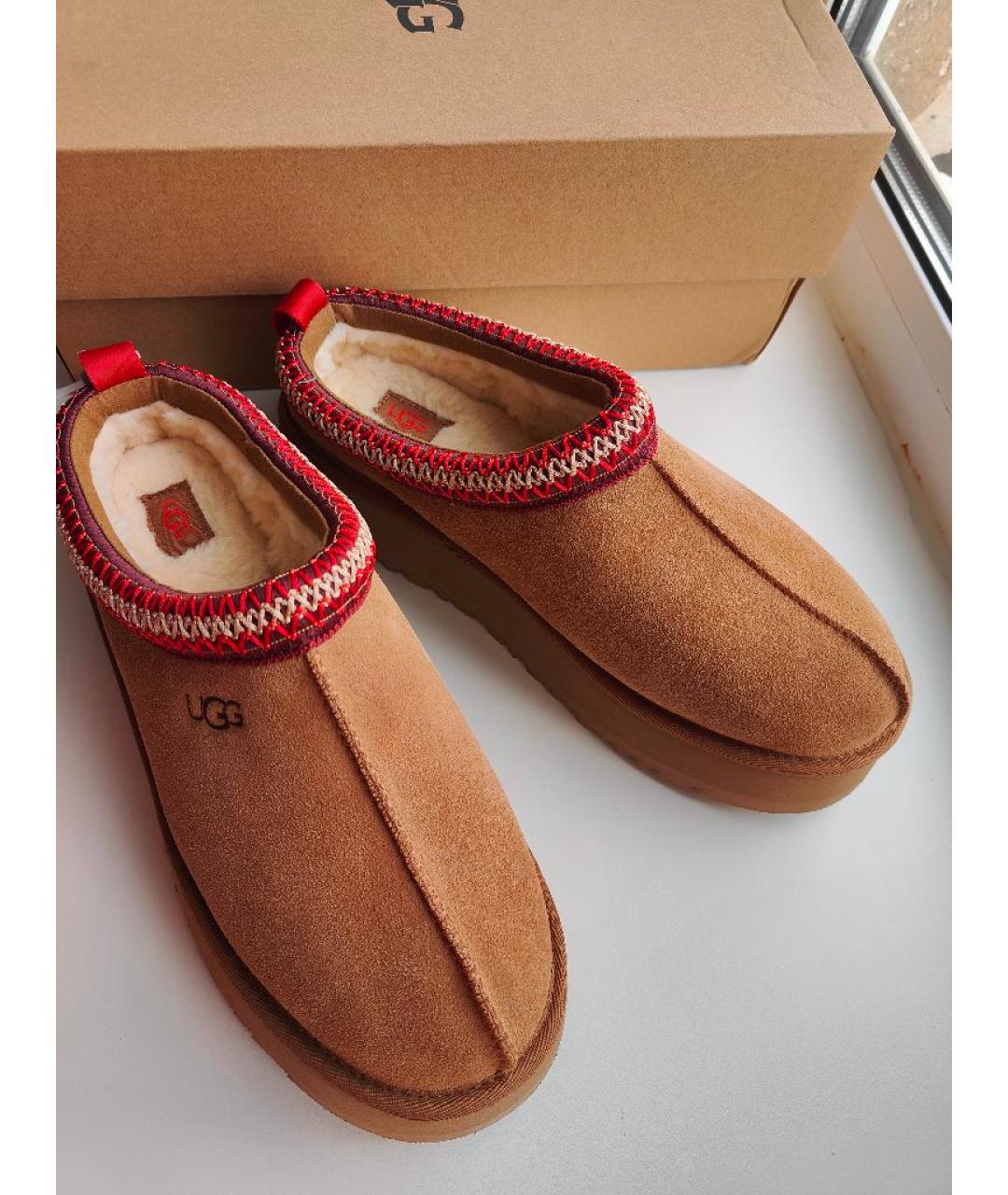 UGG AUSTRALIA Коричневые замшевые сабо, фото 6