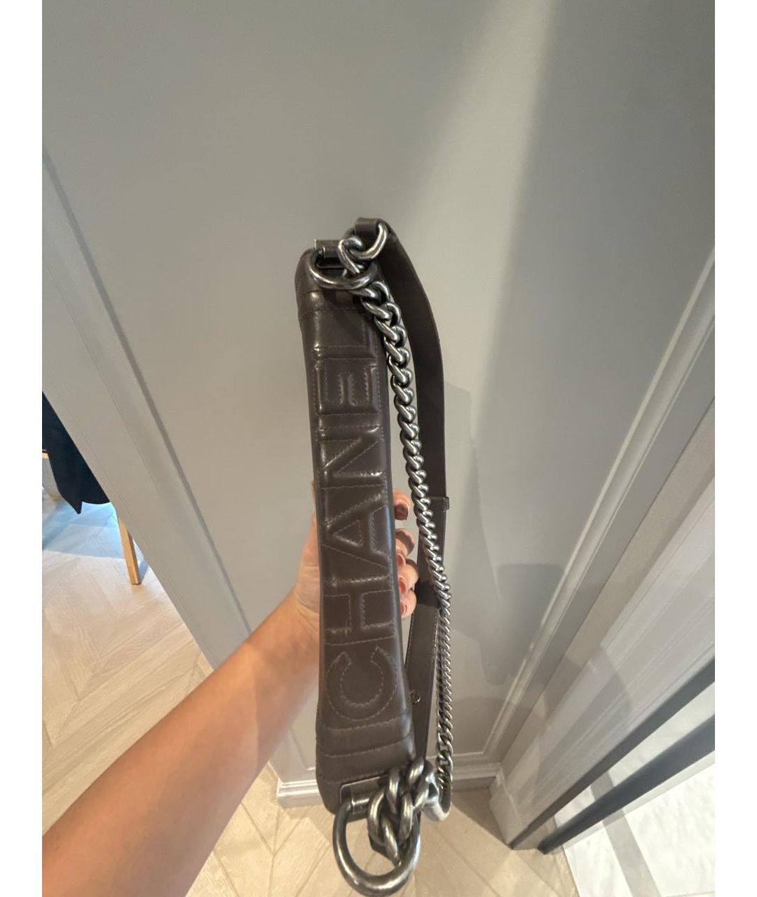 CHANEL Коричневая кожаная сумка через плечо, фото 6