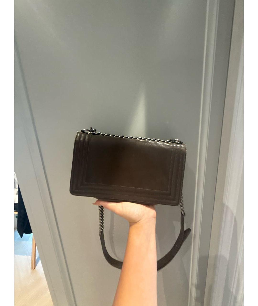 CHANEL Коричневая кожаная сумка через плечо, фото 4