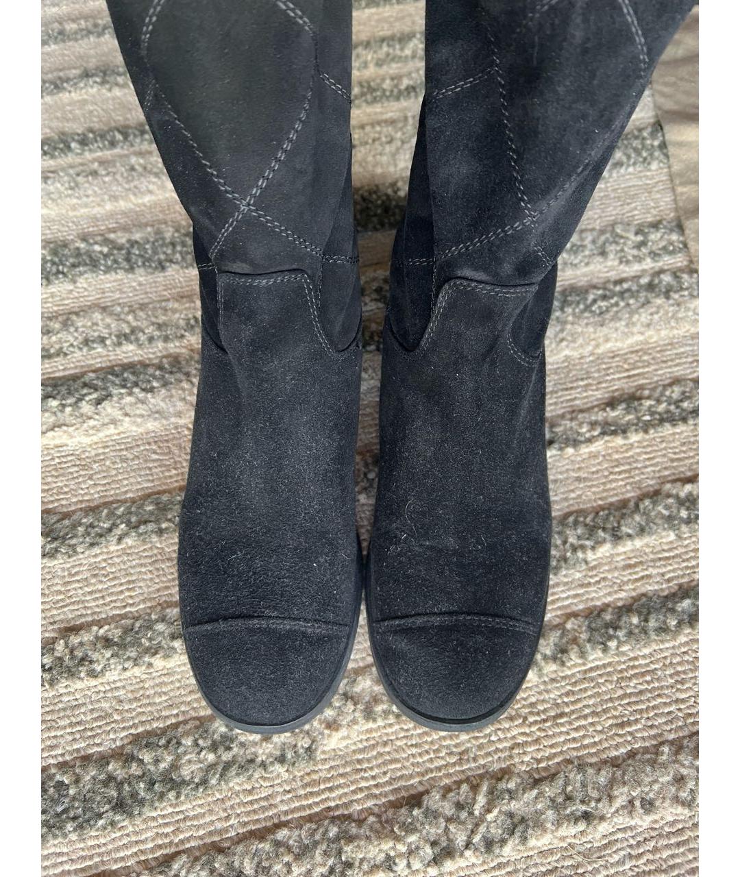 CHANEL Черные замшевые сапоги, фото 3