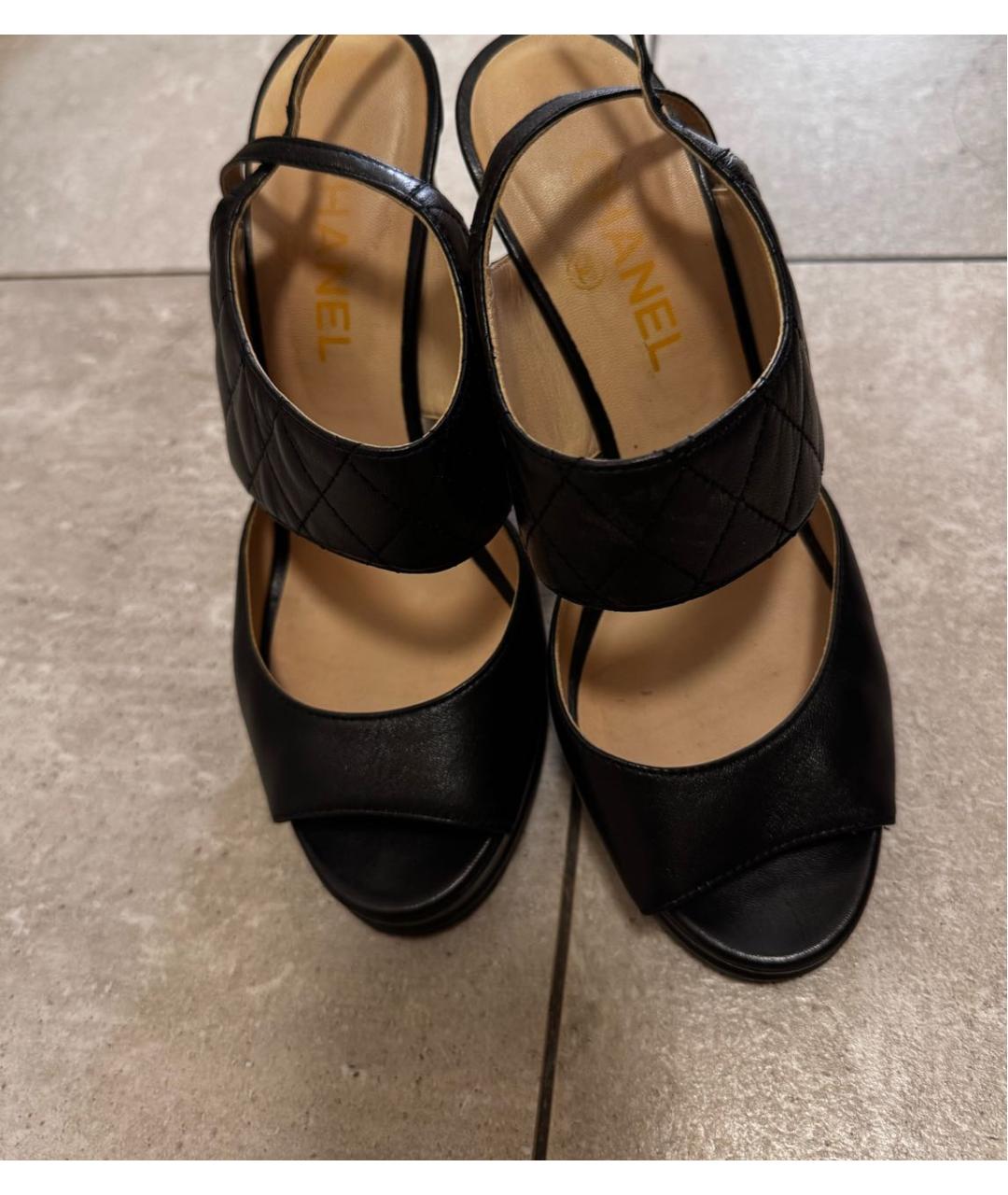 CHANEL Черные кожаные босоножки, фото 2