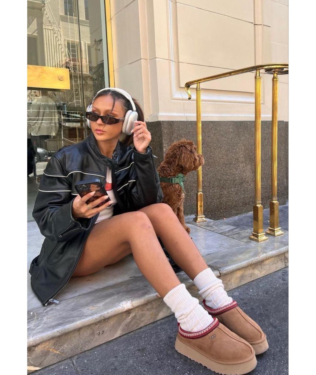 UGG AUSTRALIA Коричневые замшевые сабо, фото 7