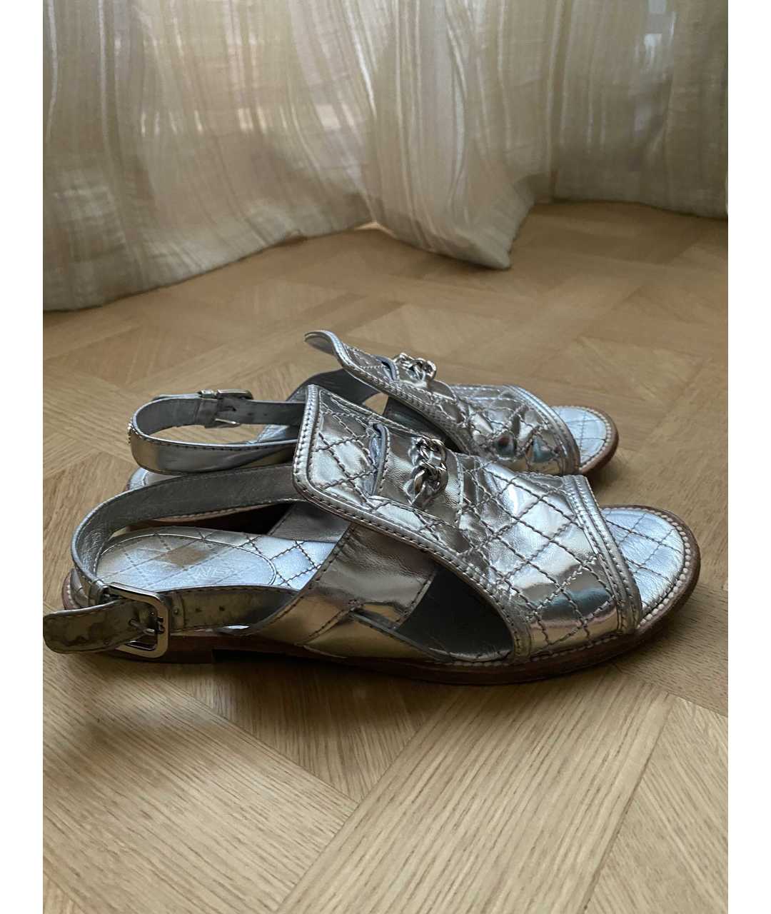 CHANEL PRE-OWNED Серебряные кожаные сандалии, фото 6