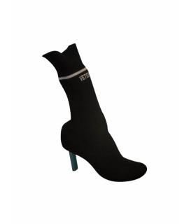 VETEMENTS Ботильоны