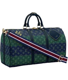 LOUIS VUITTON Дорожная и спортивная сумка