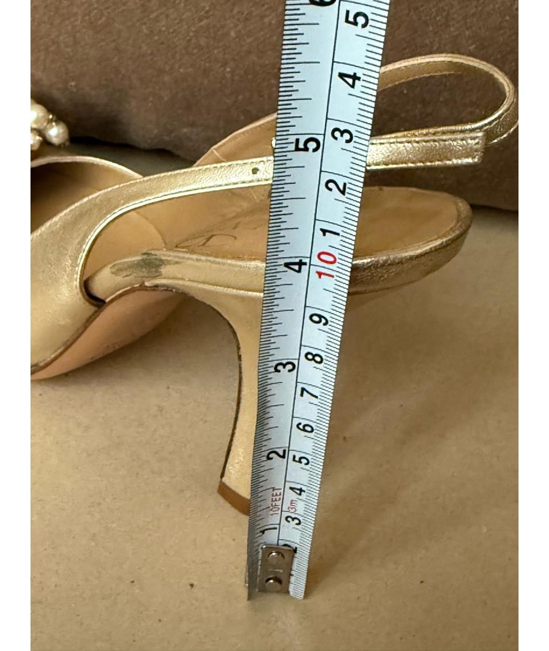 VALENTINO Золотые кожаные туфли, фото 7