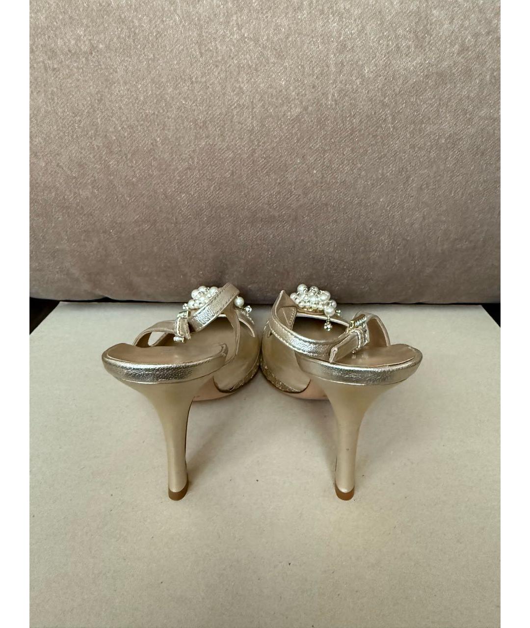 VALENTINO Золотые кожаные туфли, фото 3