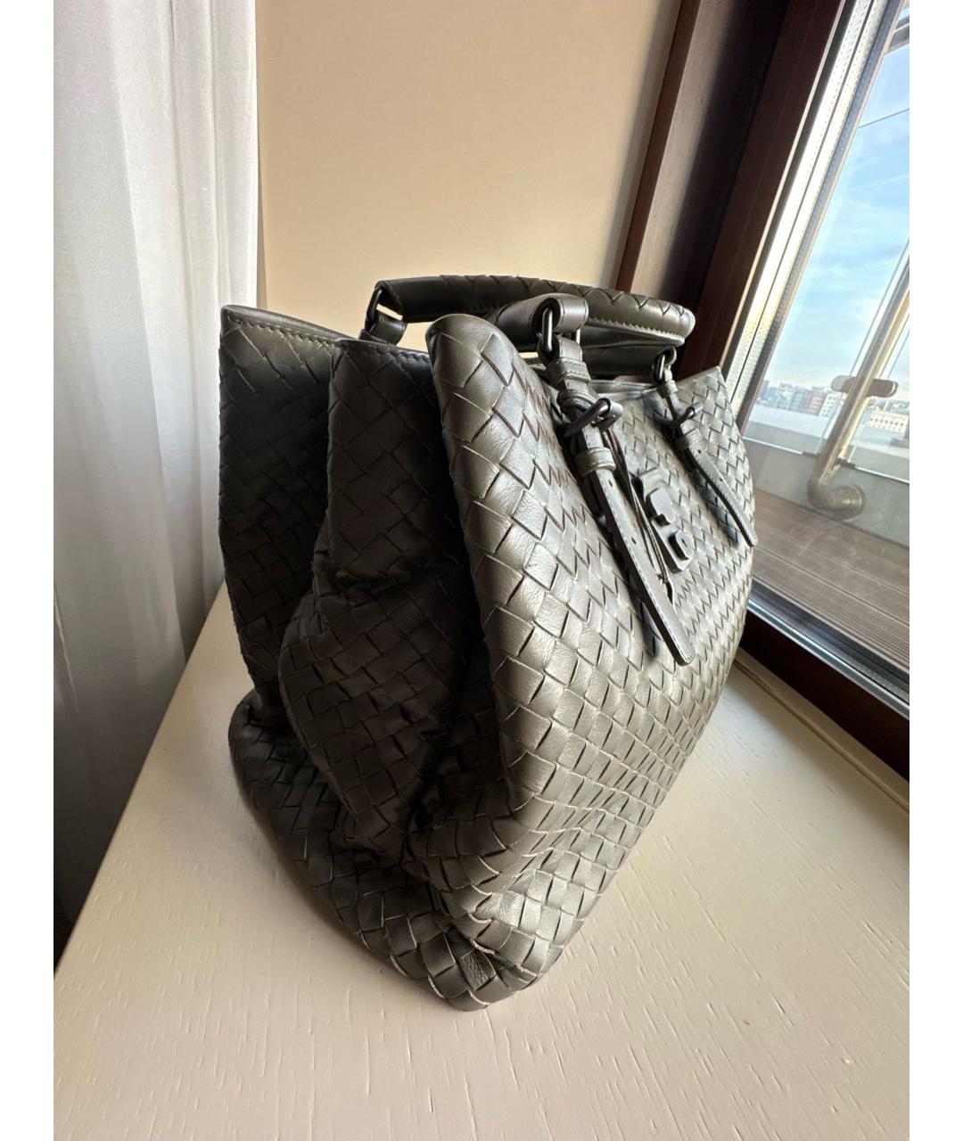 BOTTEGA VENETA Антрацитовая кожаная сумка с короткими ручками, фото 2