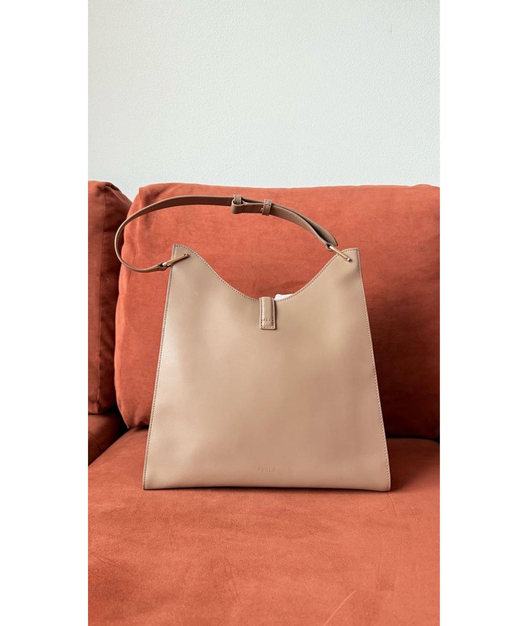 FURLA Кожаная сумка с короткими ручками, фото 3