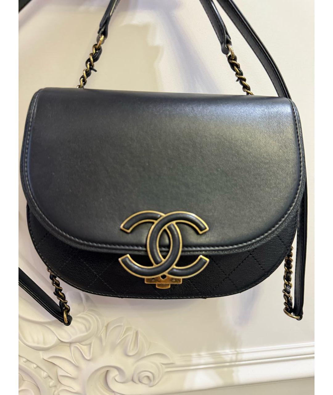 CHANEL Черная кожаная сумка через плечо, фото 5