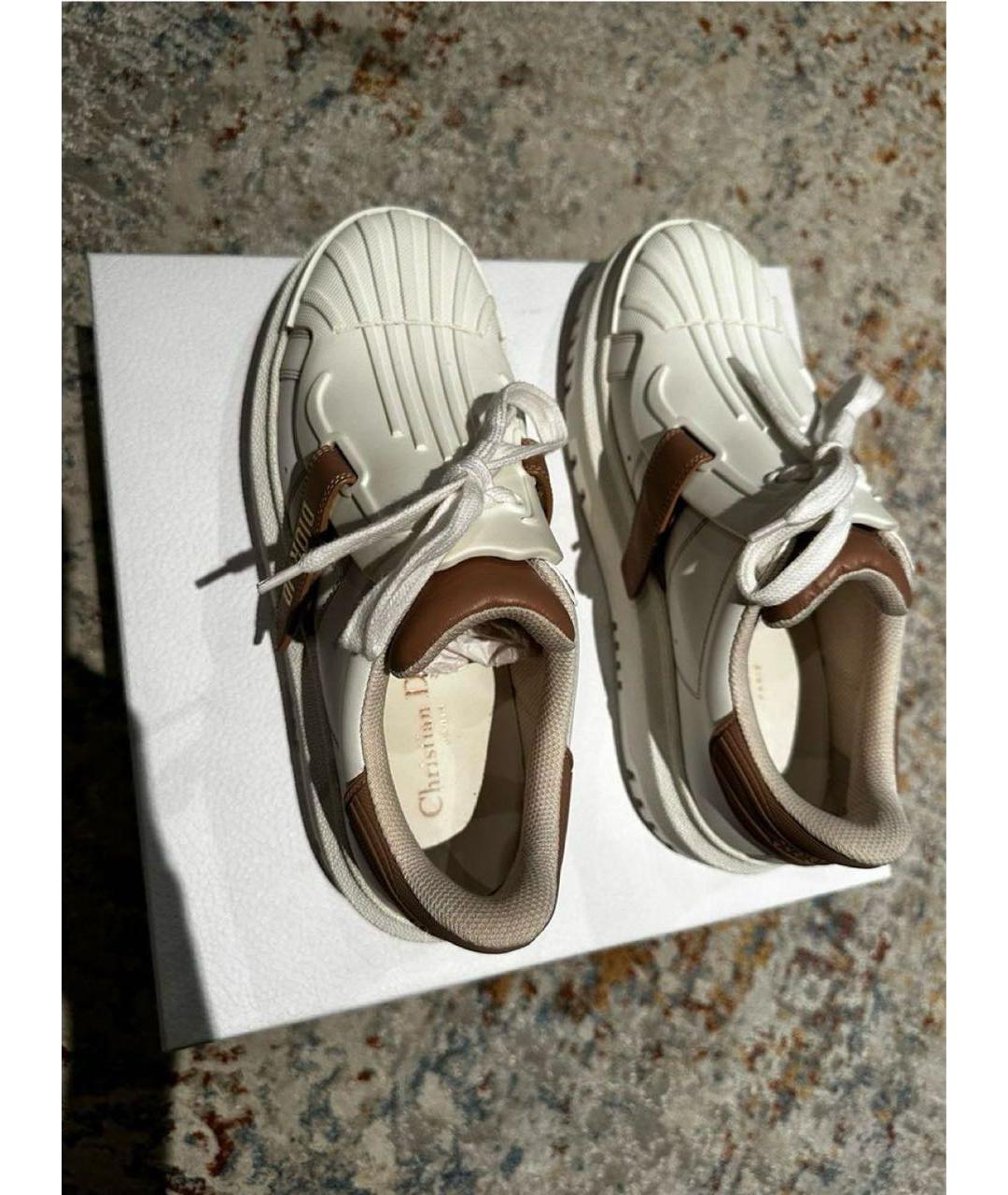 CHRISTIAN DIOR Белые кожаные кроссовки, фото 3