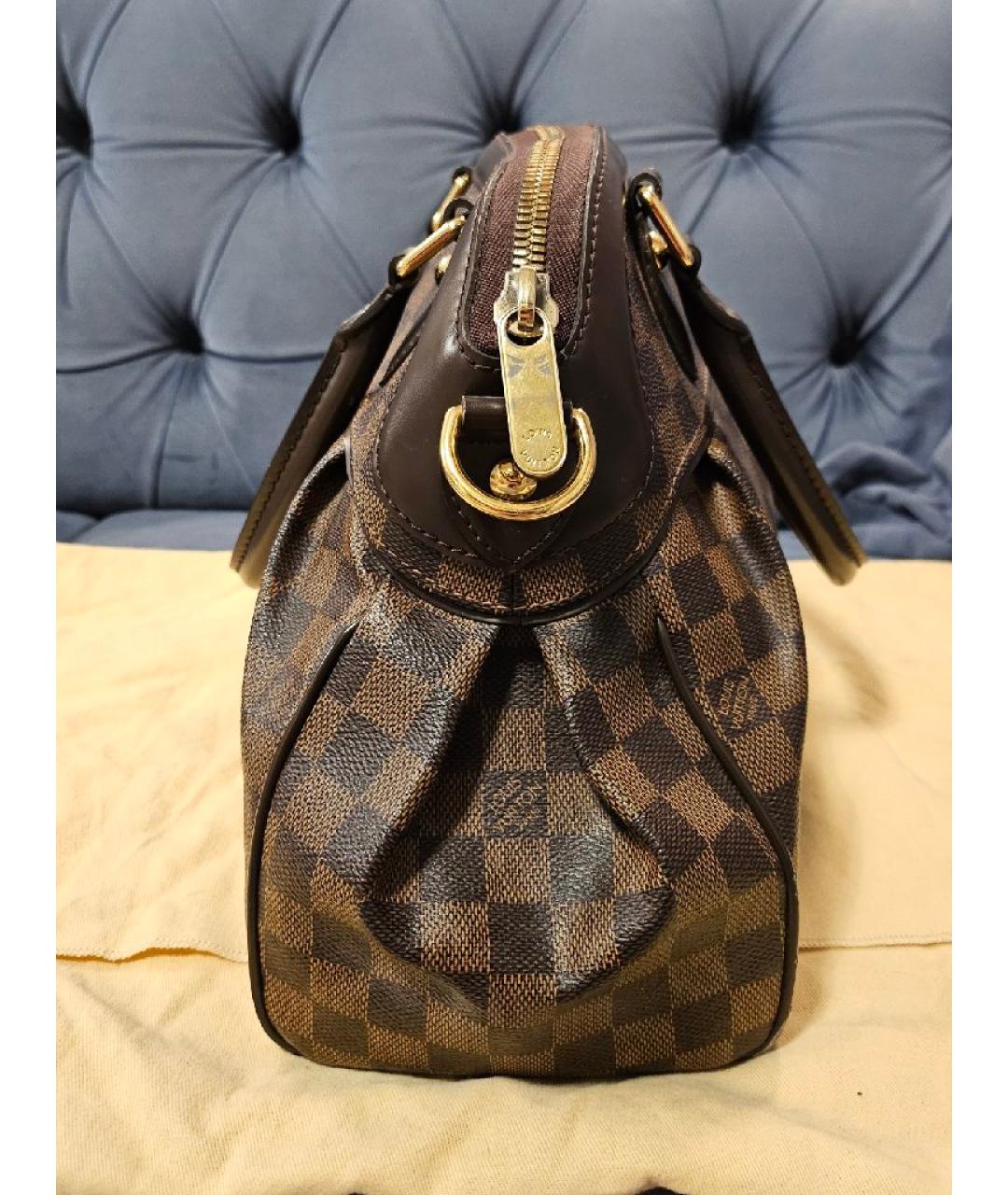 LOUIS VUITTON Коричневая сумка с короткими ручками, фото 3