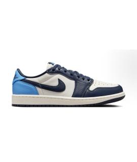 JORDAN Низкие кроссовки / кеды