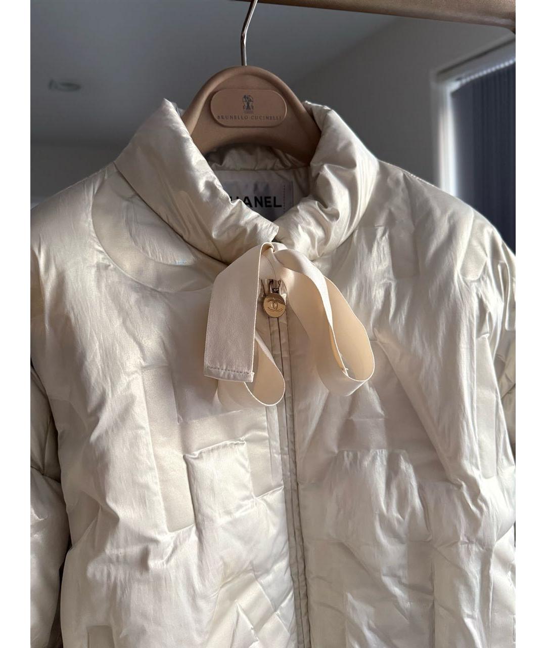 CHANEL Бежевый пуховик, фото 4