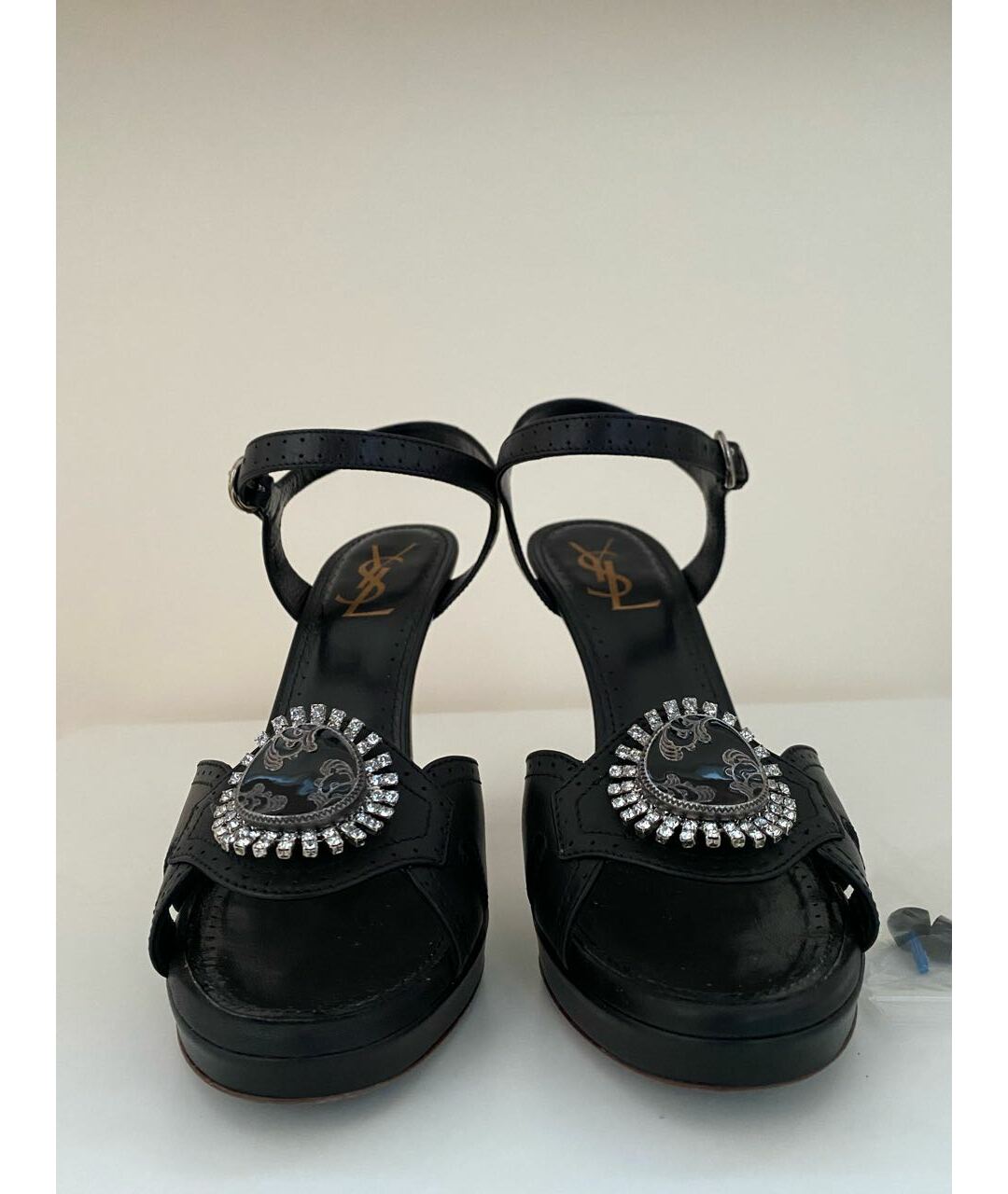 SAINT LAURENT Черные кожаные босоножки, фото 2
