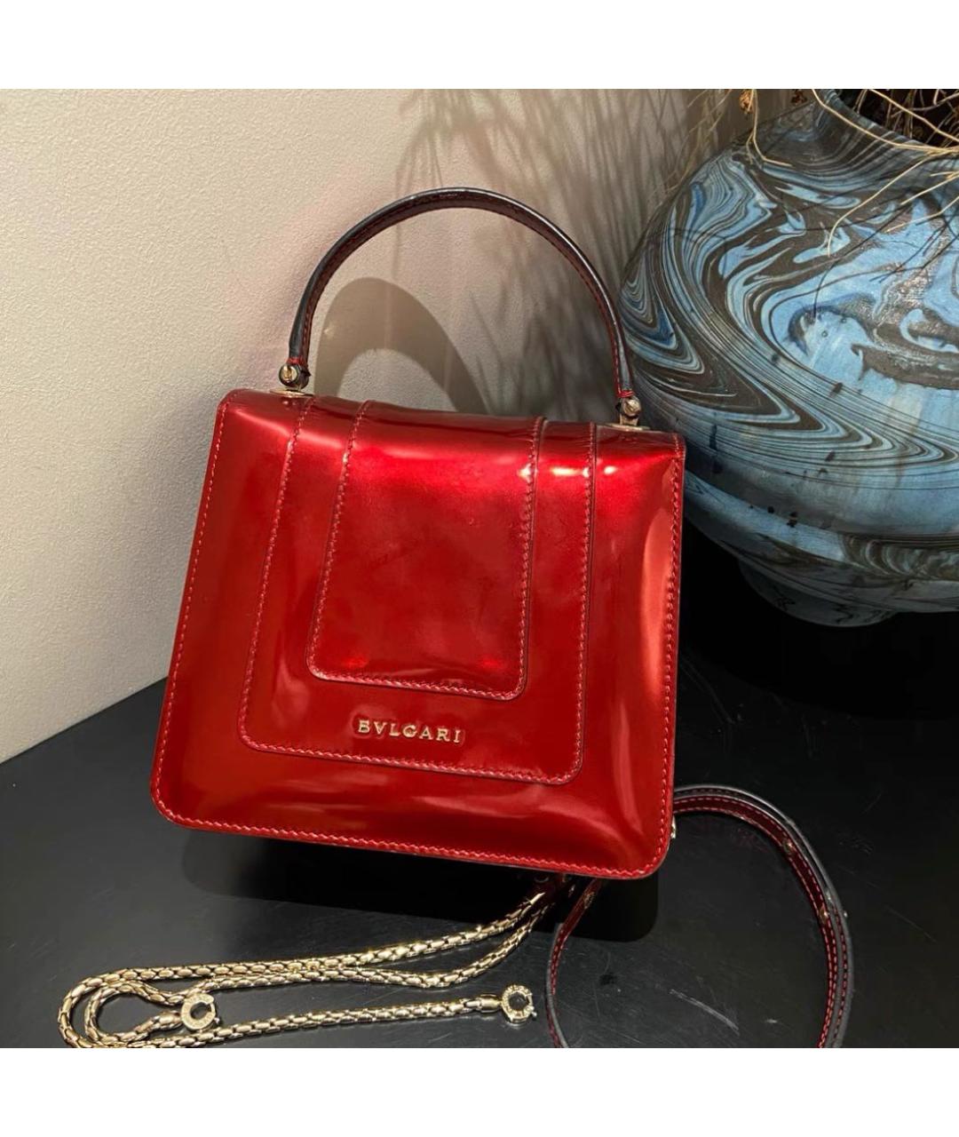 BVLGARI Красная сумка с короткими ручками из лакированной кожи, фото 2