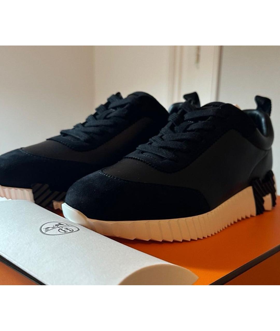 HERMES Черные замшевые кроссовки, фото 2