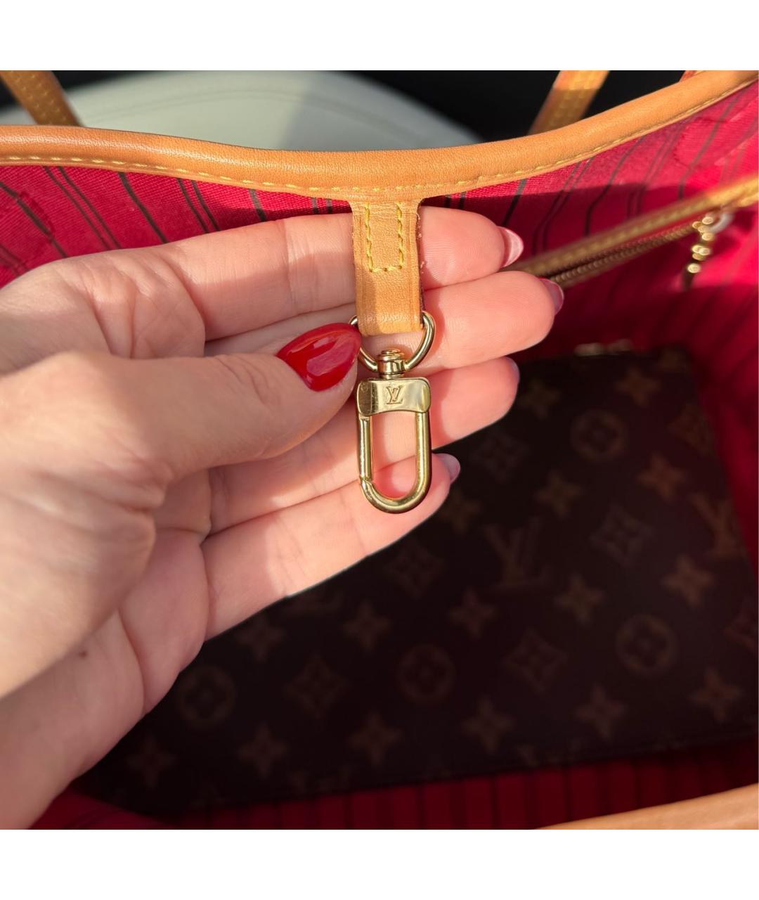 LOUIS VUITTON Коричневая кожаная сумка через плечо, фото 7