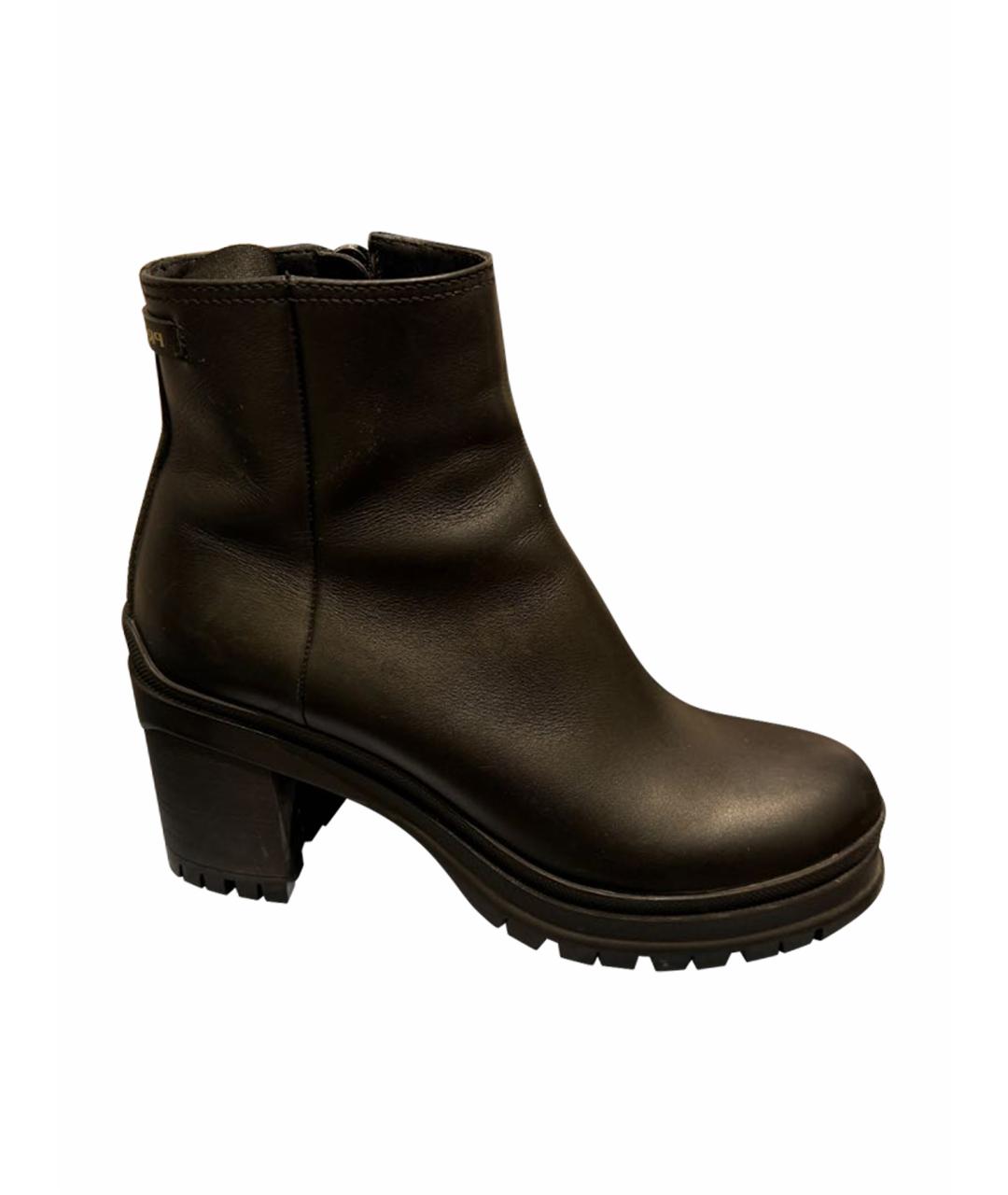 PRADA Черные кожаные ботинки, фото 1