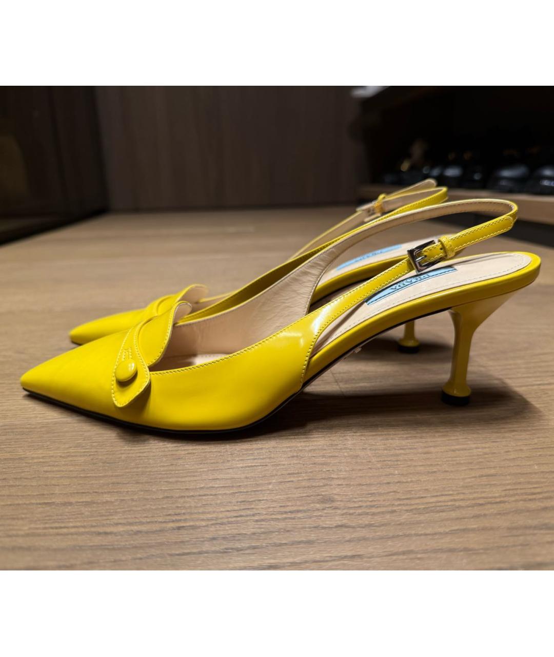 PRADA Желтые туфли из лакированной кожи, фото 5
