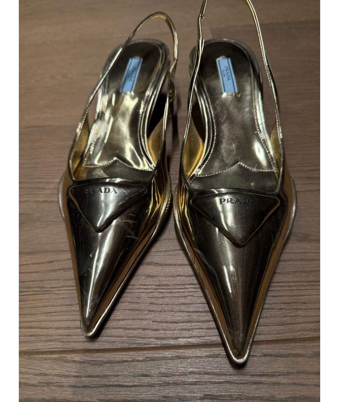 PRADA Золотые туфли из лакированной кожи, фото 2