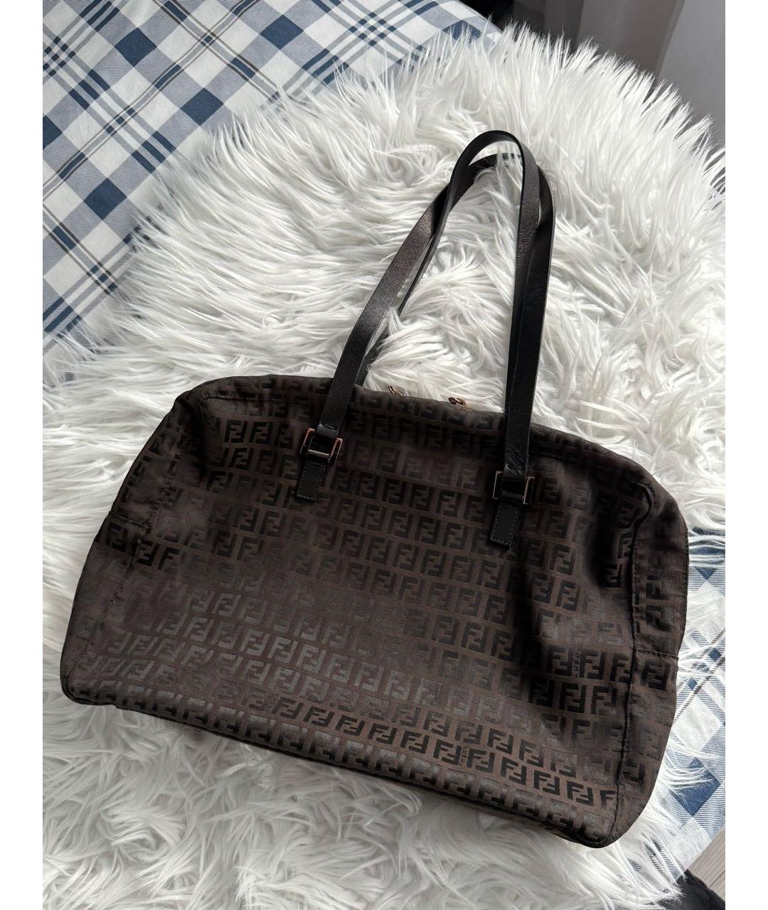 FENDI Коричневая тканевая сумка тоут, фото 2