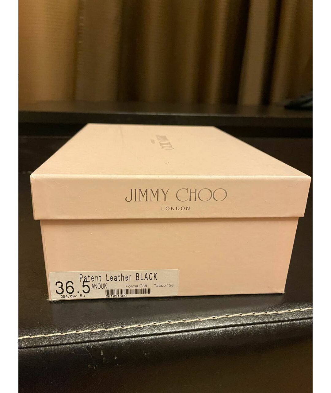 JIMMY CHOO Черные туфли из лакированной кожи, фото 5