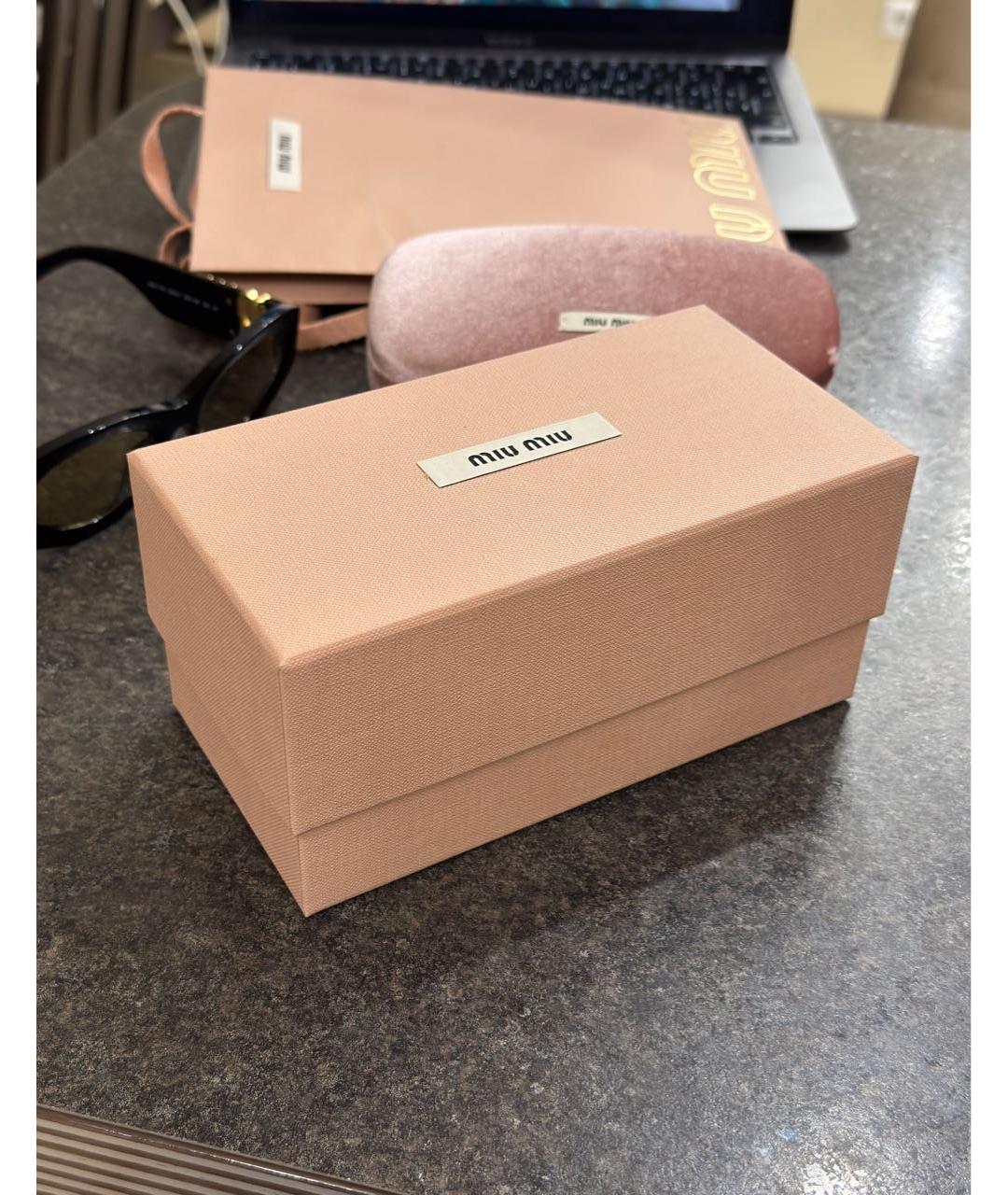 MIU MIU Черные пластиковые солнцезащитные очки, фото 4