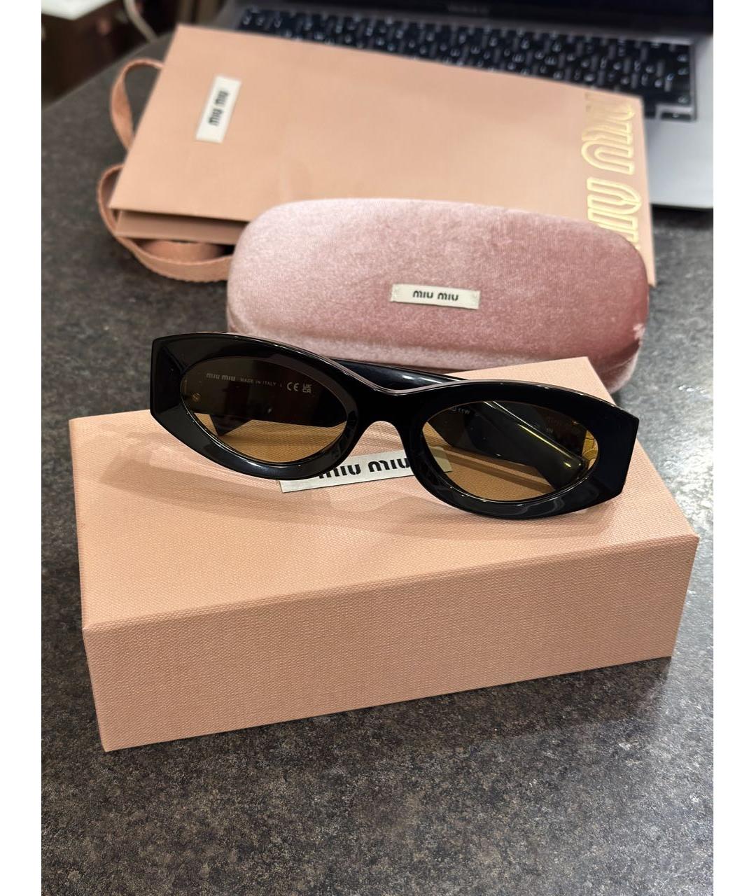MIU MIU Черные пластиковые солнцезащитные очки, фото 6