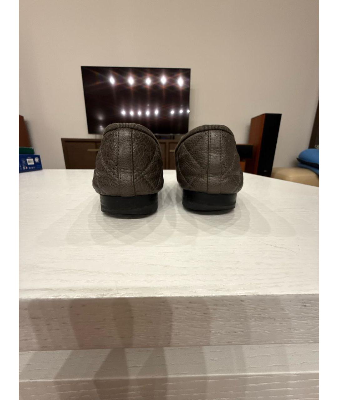 CHANEL Антрацитовые кожаные балетки, фото 4