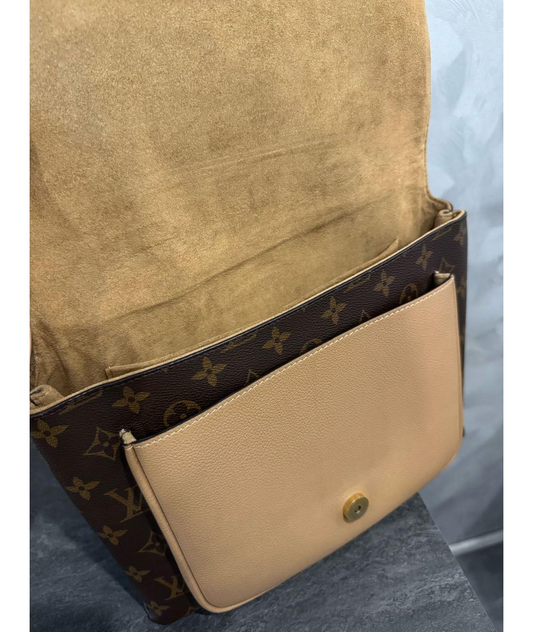 LOUIS VUITTON Антрацитовая кожаная сумка с короткими ручками, фото 4