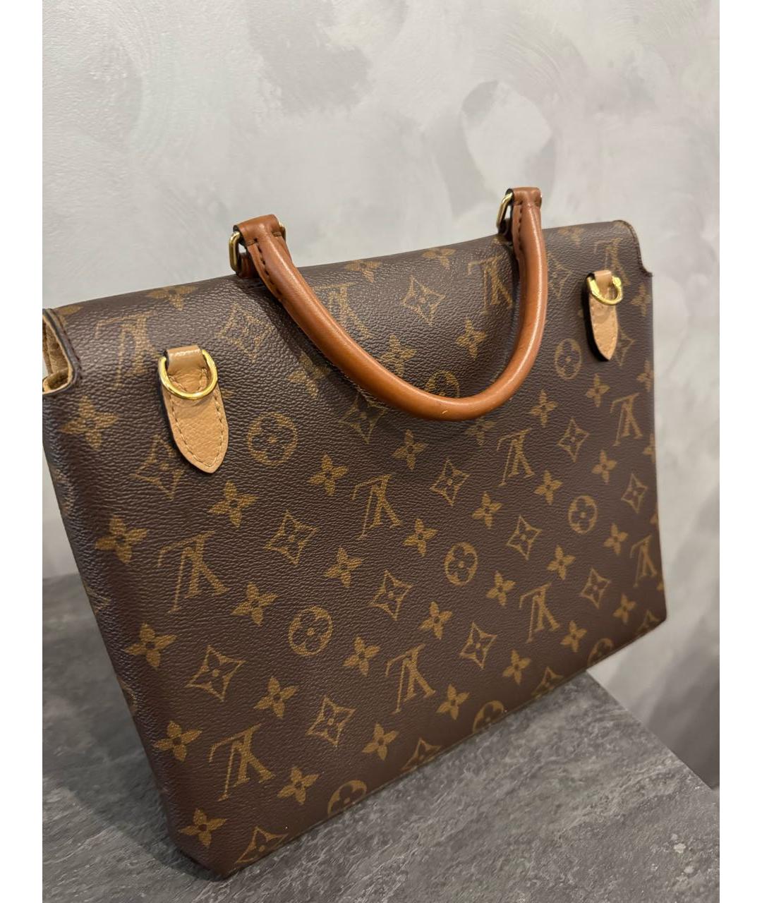 LOUIS VUITTON Антрацитовая кожаная сумка с короткими ручками, фото 3