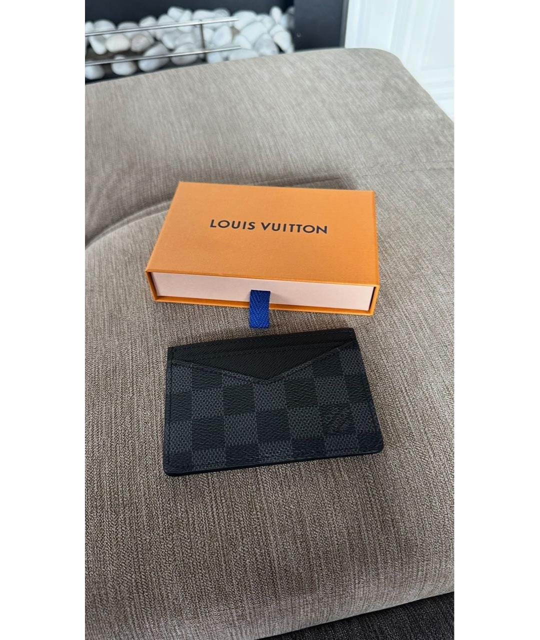 LOUIS VUITTON Черный кожаный кардхолдер, фото 4