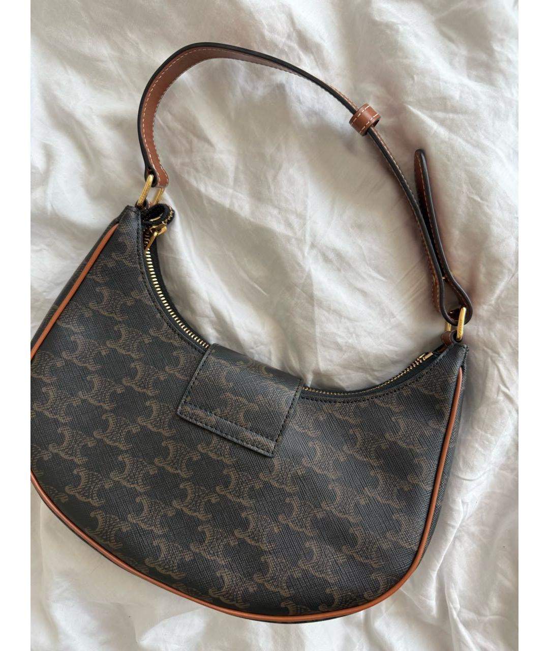 CELINE Коричневая кожаная сумка с короткими ручками, фото 2