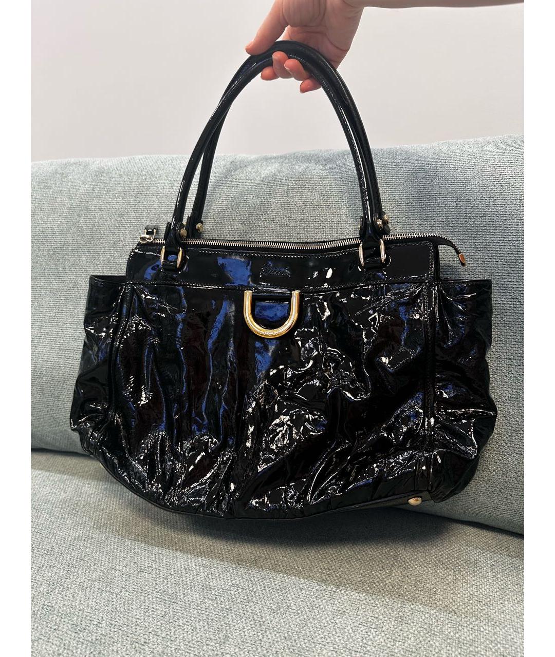 GUCCI Черная сумка через плечо из лакированной кожи, фото 2