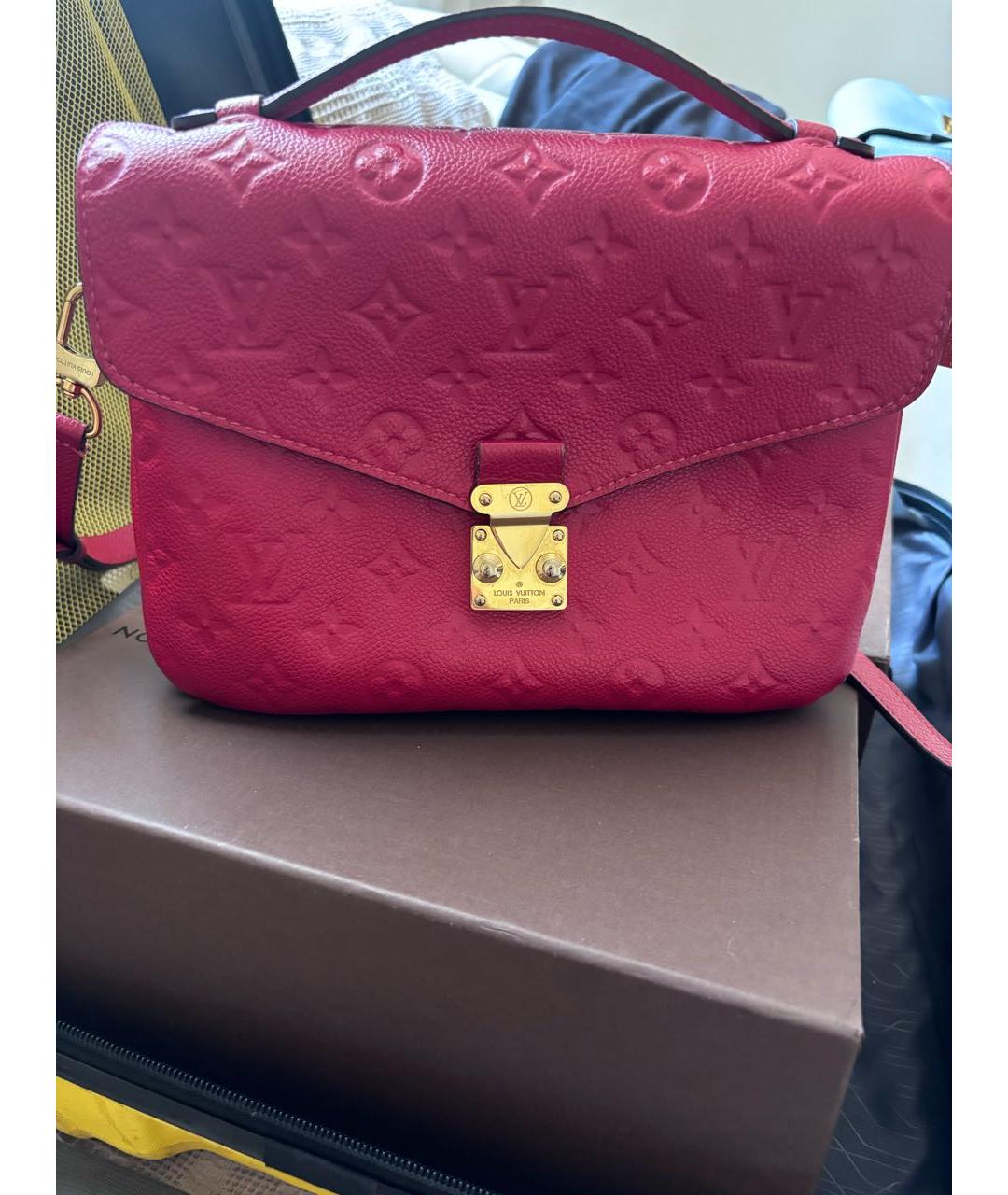 LOUIS VUITTON Красная кожаная сумка через плечо, фото 2