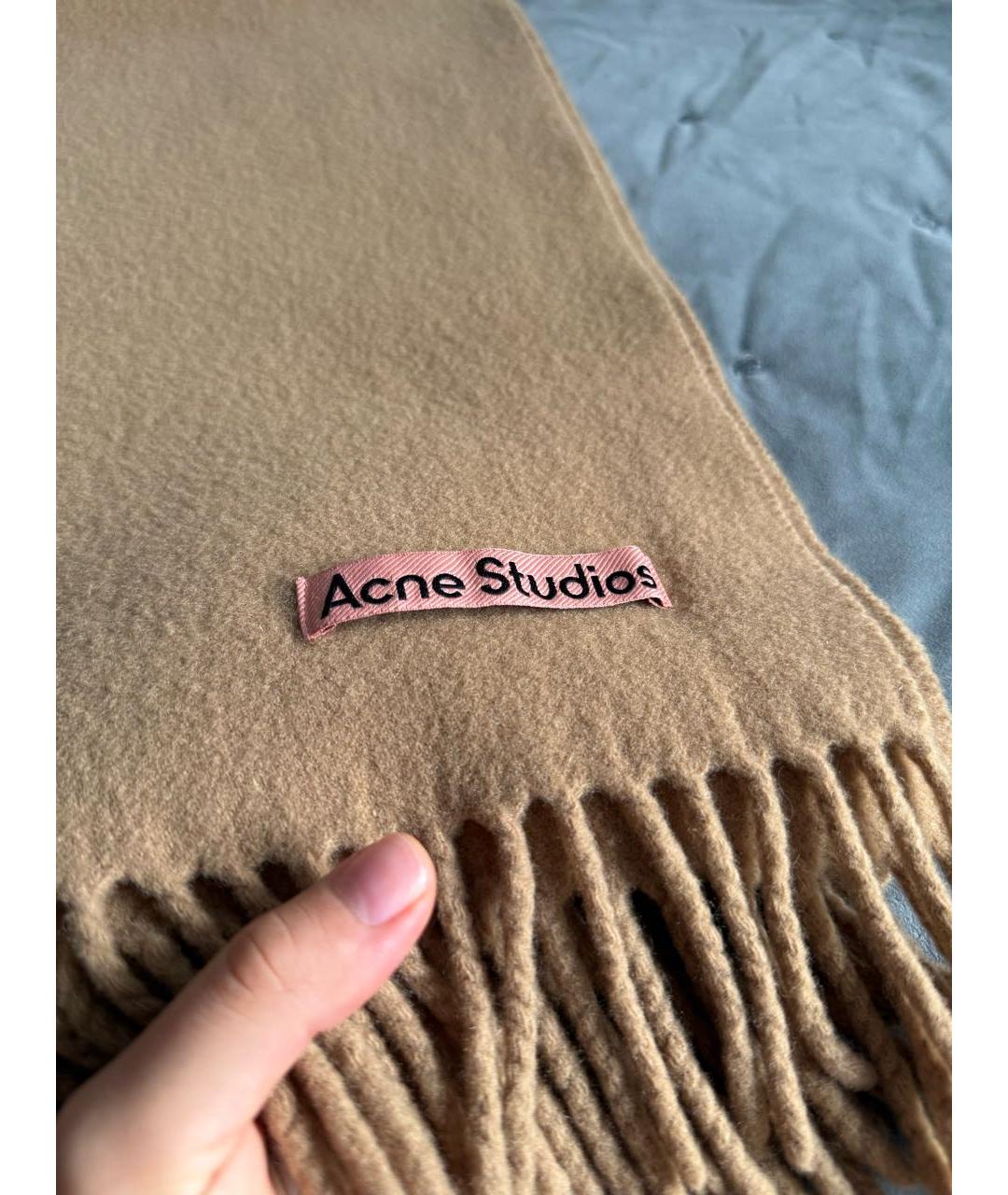 ACNE STUDIOS Бежевый шерстяной шарф, фото 4