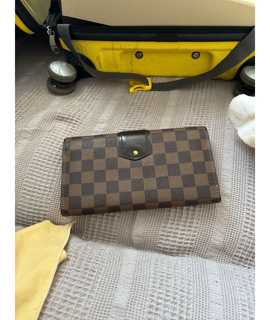LOUIS VUITTON Коричневый кошелек, фото 2