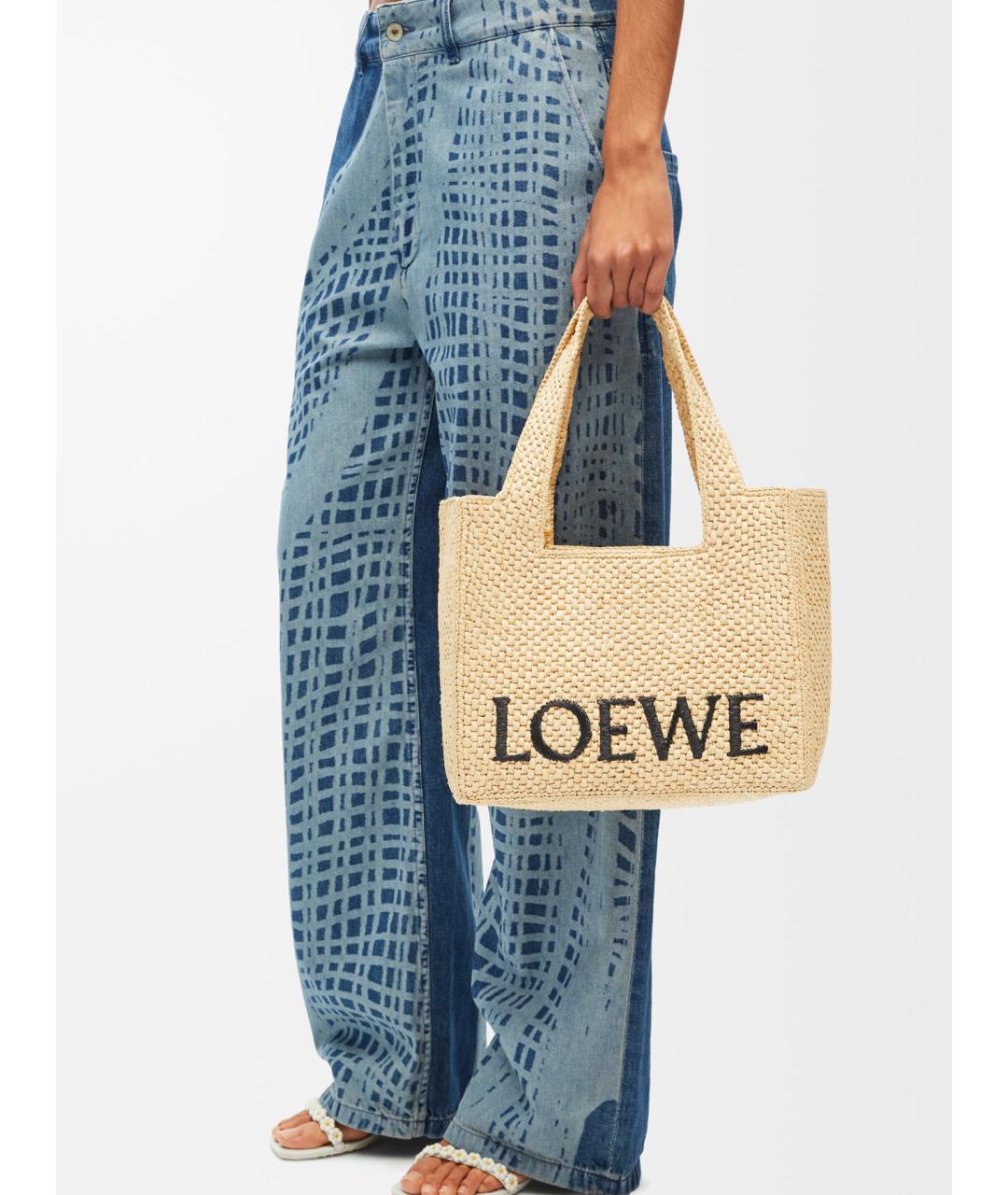 LOEWE Бежевая пелетеная сумка тоут, фото 2